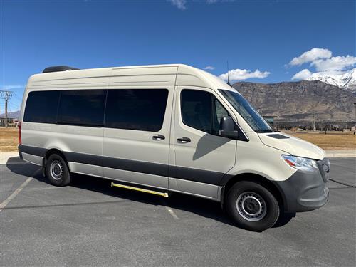 RUBY - 2024 RWD 15-SEATER PASSENGER VAN