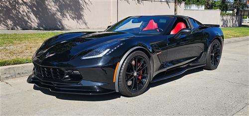 2017 Chevrolet Corvette Grand Sport 2LT - black