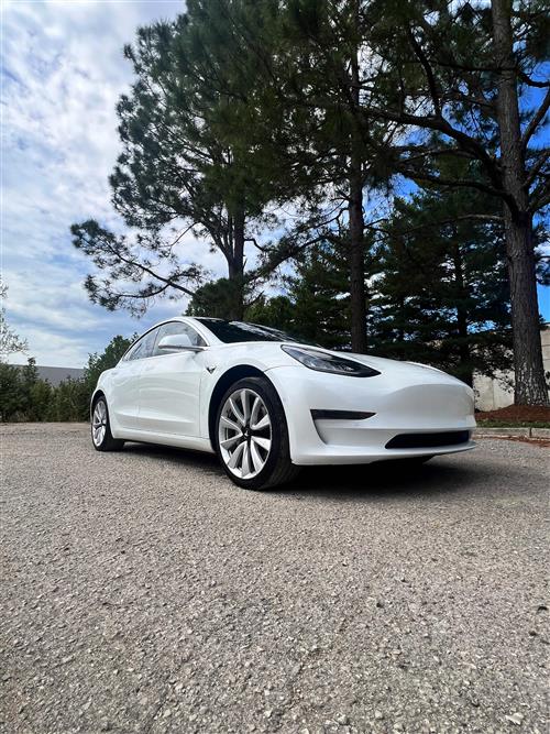 2019 Tesla M3