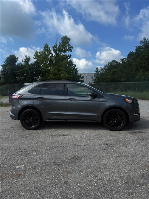 22 FORD Edge